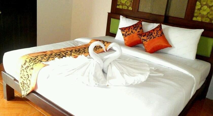 Hasna Palace Hotel Ao Nang Exterior photo